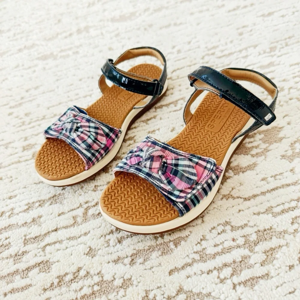 Sperry plaid sandals with Velcro